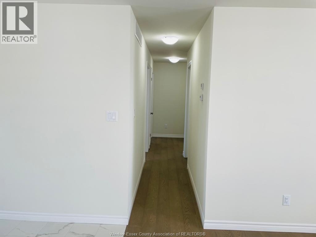 393 Mulberry Lane, Lakeshore, ON, N0R 1A0 - 8
