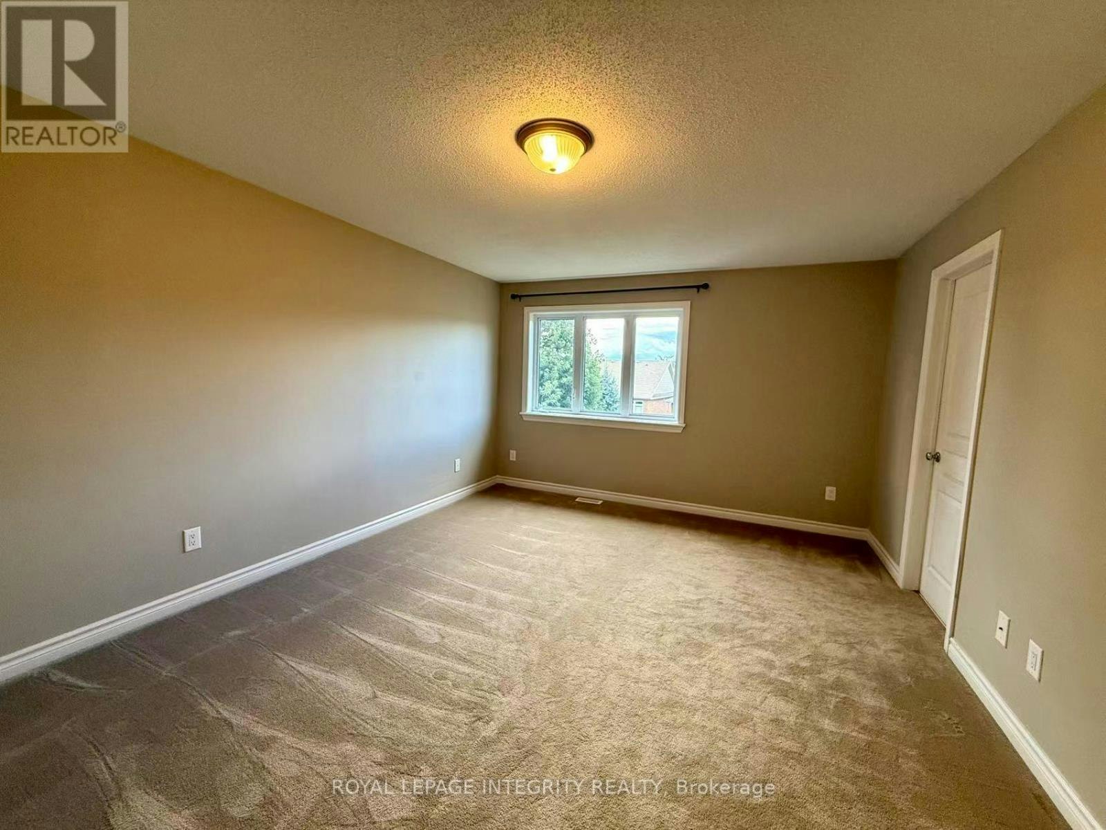949 Klondike Road, Ottawa, ON, K2W 0E3 - 17