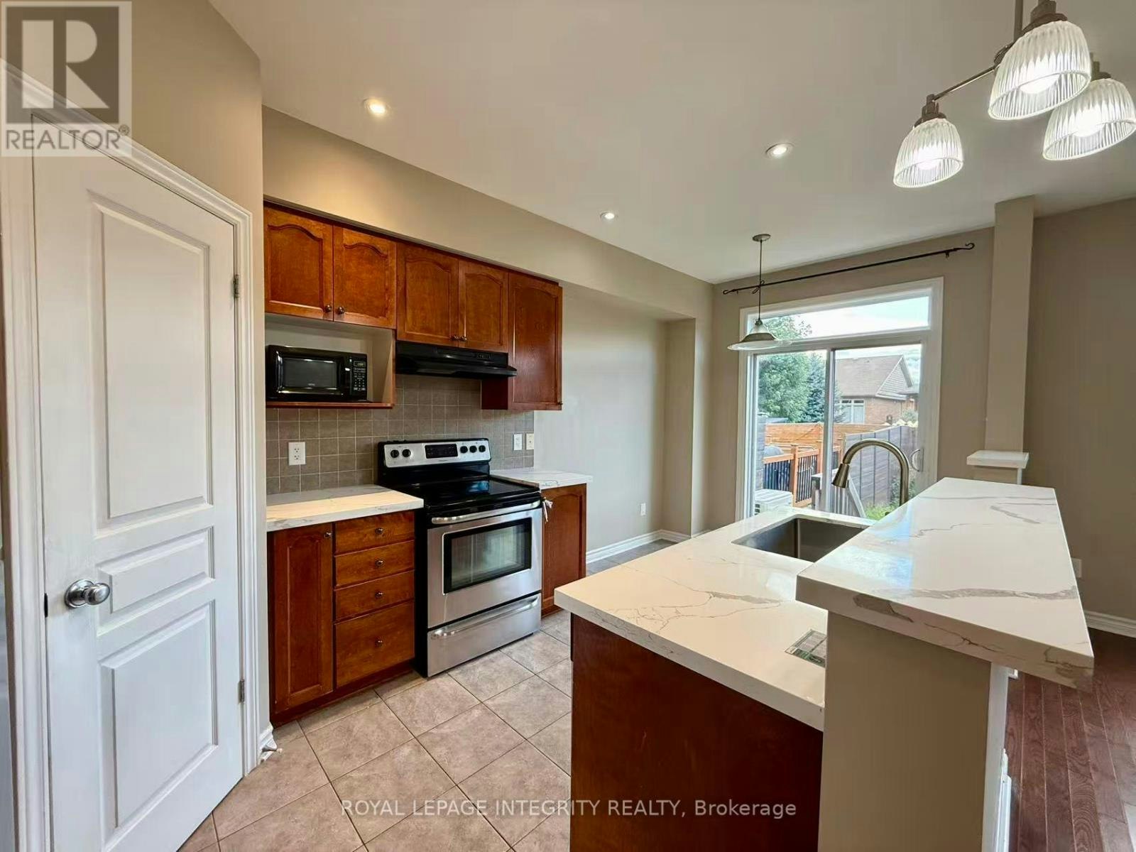 949 Klondike Road, Ottawa, ON, K2W 0E3 - 7