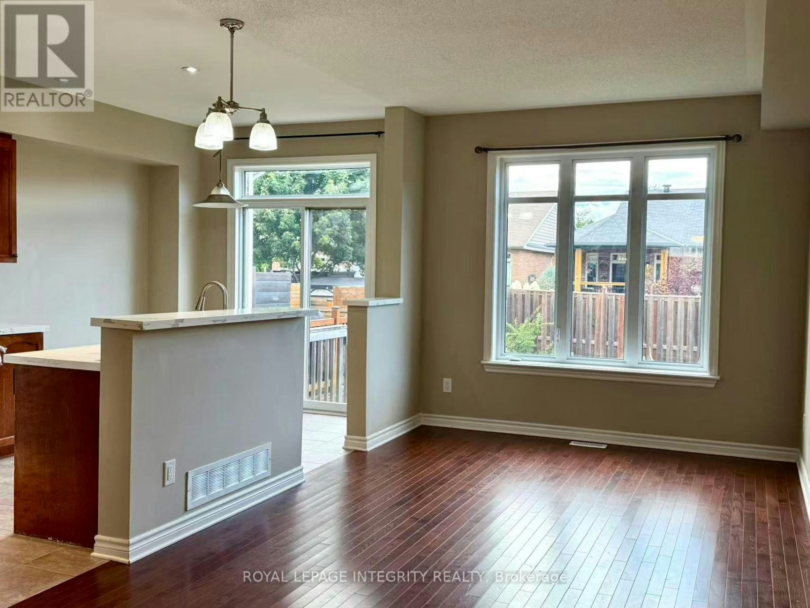 949 Klondike Road, Ottawa, ON, K2W 0E3 - 5
