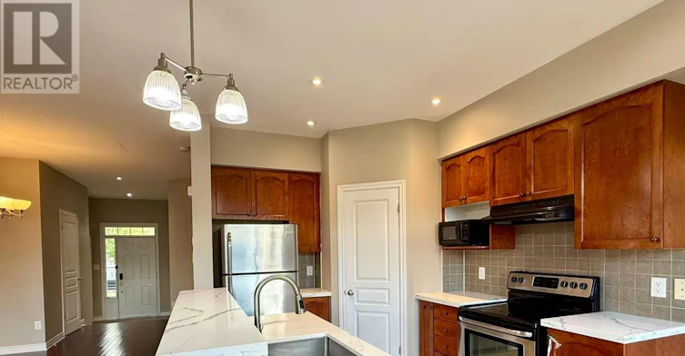 949 Klondike Road, Ottawa, ON, K2W 0E3 - 9