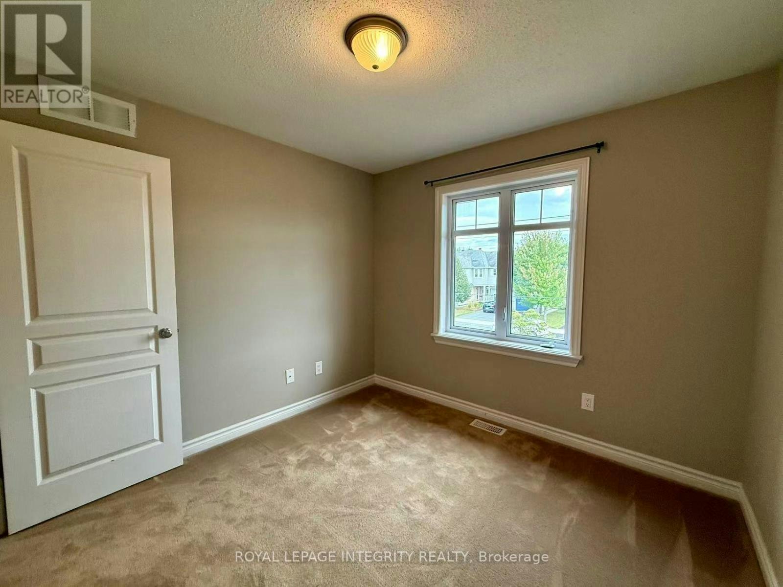 949 Klondike Road, Ottawa, ON, K2W 0E3 - 15