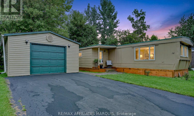 14 Saddle Avenue