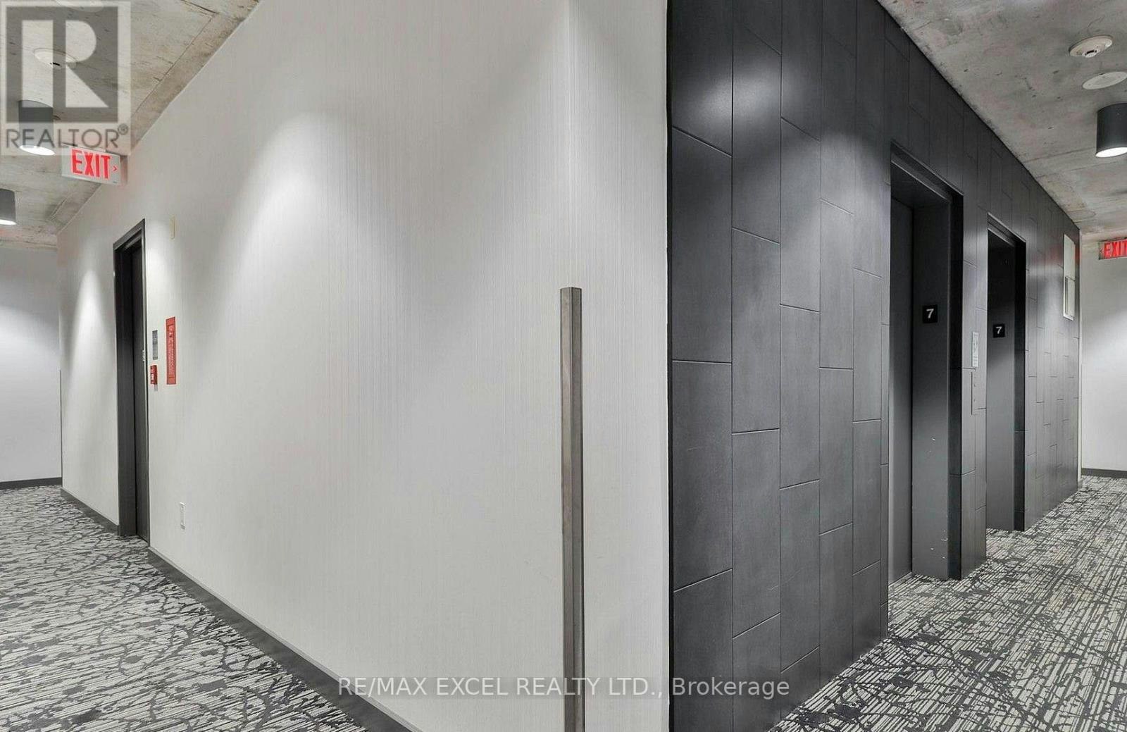 1604-285 Mutual Street, Toronto, ON, M4Y 1X6 - 13
