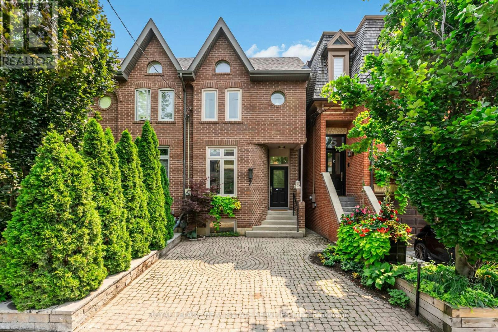 7 Bowman Street, Toronto, ON, M4X 1V1