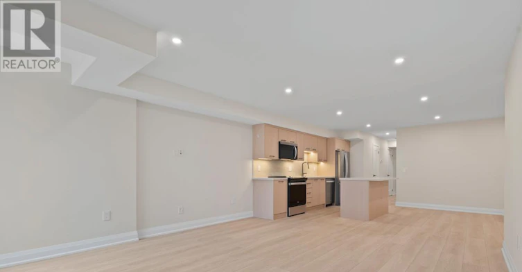 1-191 Gledhill Avenue, Toronto, ON, M4C 5K9 - 16
