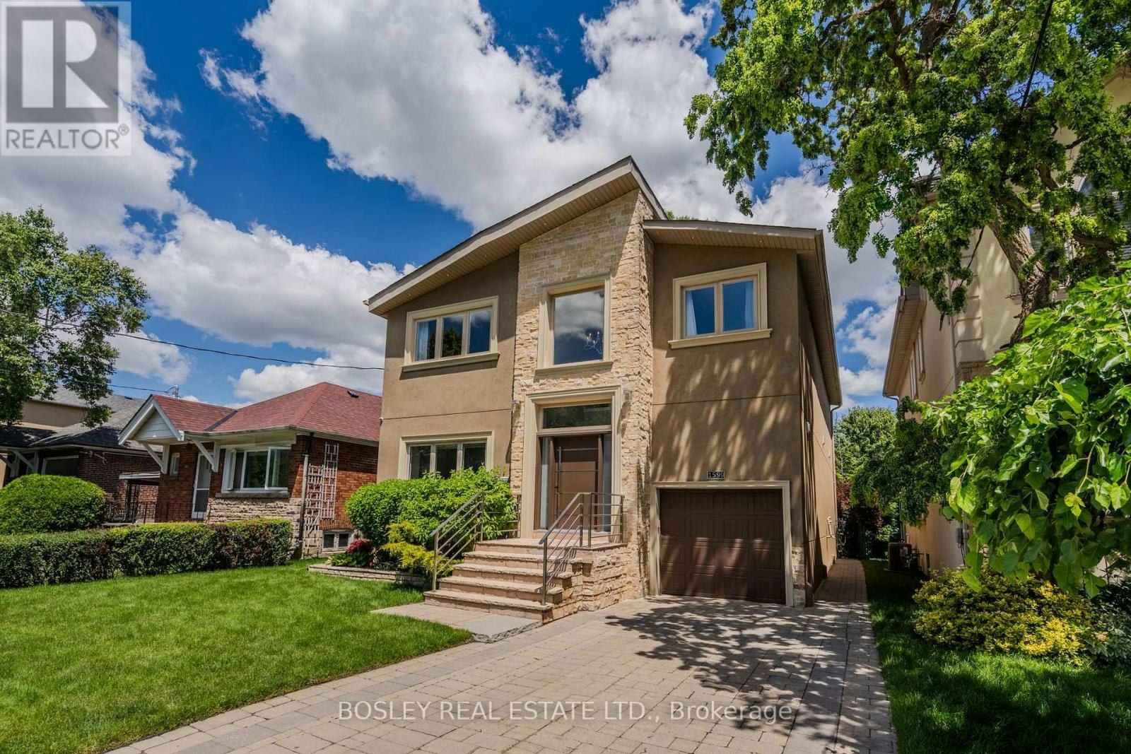 1599 Woodbine Heights Boulevard, Toronto, ON, M4B 3A3