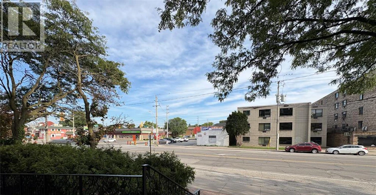 101-1700 University, Windsor, ON, N9B 1C4 - 28