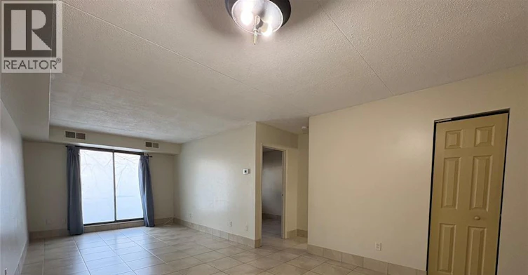 101-1700 University, Windsor, ON, N9B 1C4 - 9