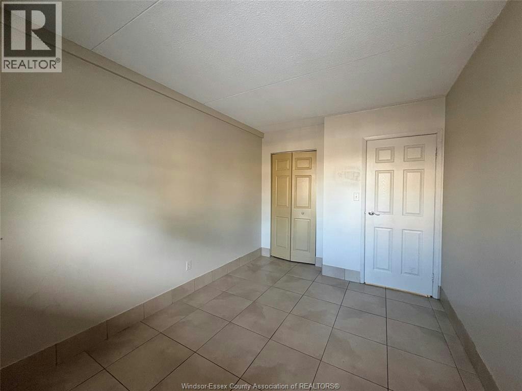 101-1700 University, Windsor, ON, N9B 1C4 - 18