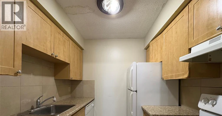 101-1700 University, Windsor, ON, N9B 1C4 - 14