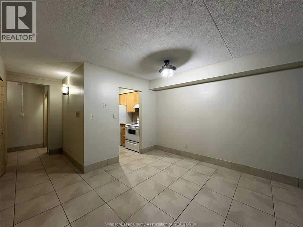 101-1700 University, Windsor, ON, N9B 1C4 - 13
