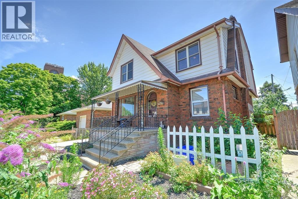 161 Shepherd Street East, Windsor, ON, N8Y 2K4
