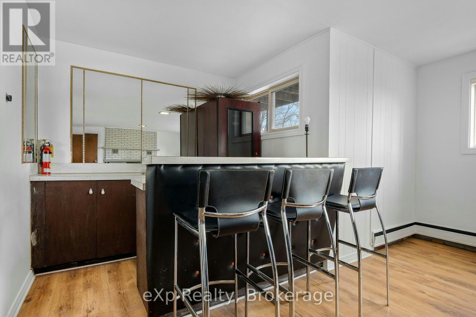 8 Sunset Avenue, Parry Sound, ON, P2A 1A5 - 15