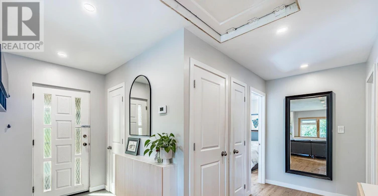32 Ellis Avenue, Toronto, ON, M6S 2X1 - 10