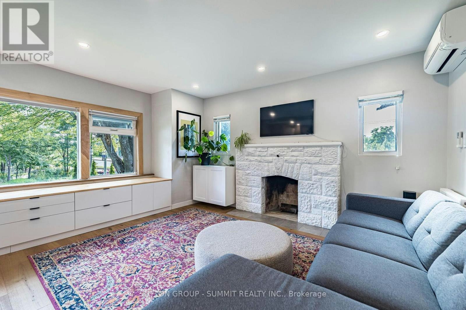 32 Ellis Avenue, Toronto, ON, M6S 2X1 - 16