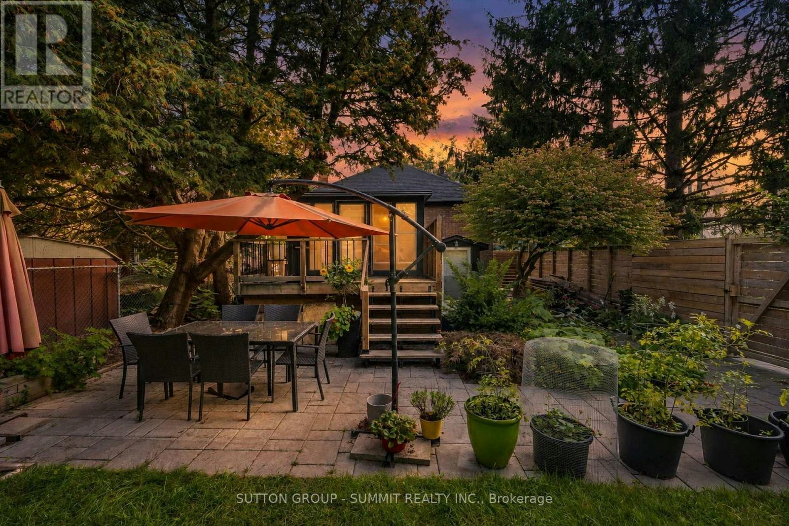 32 Ellis Avenue, Toronto, ON, M6S 2X1 - 42