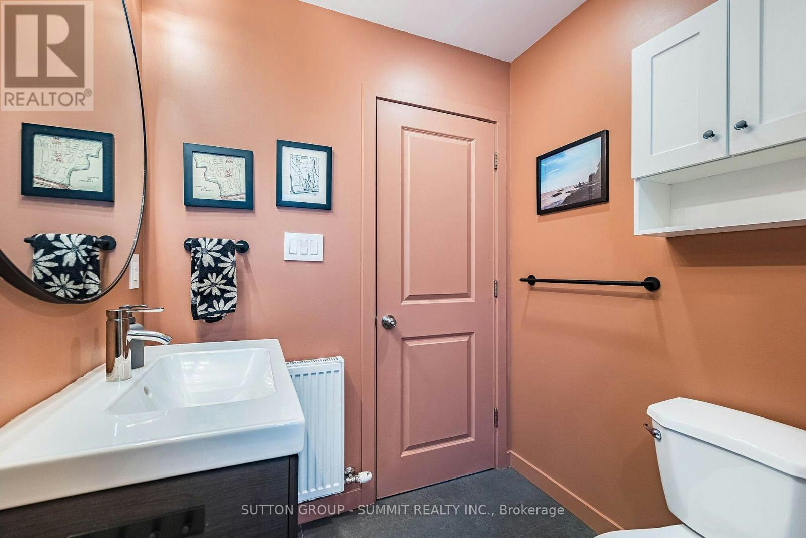 32 Ellis Avenue, Toronto, ON, M6S 2X1 - 34