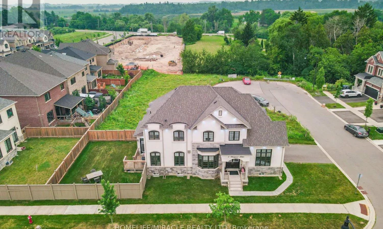 4 Vineyard Drive