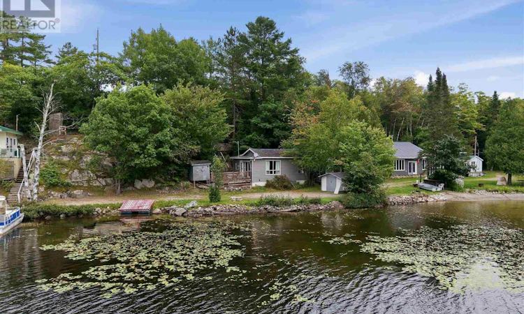17F Lower Island Lk