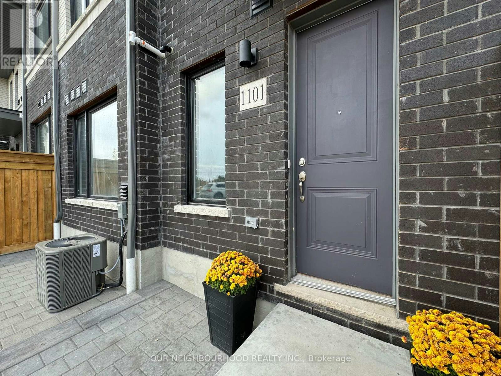 1101-160 Densmore Road, Cobourg, ON, K9A 0X8 - 2