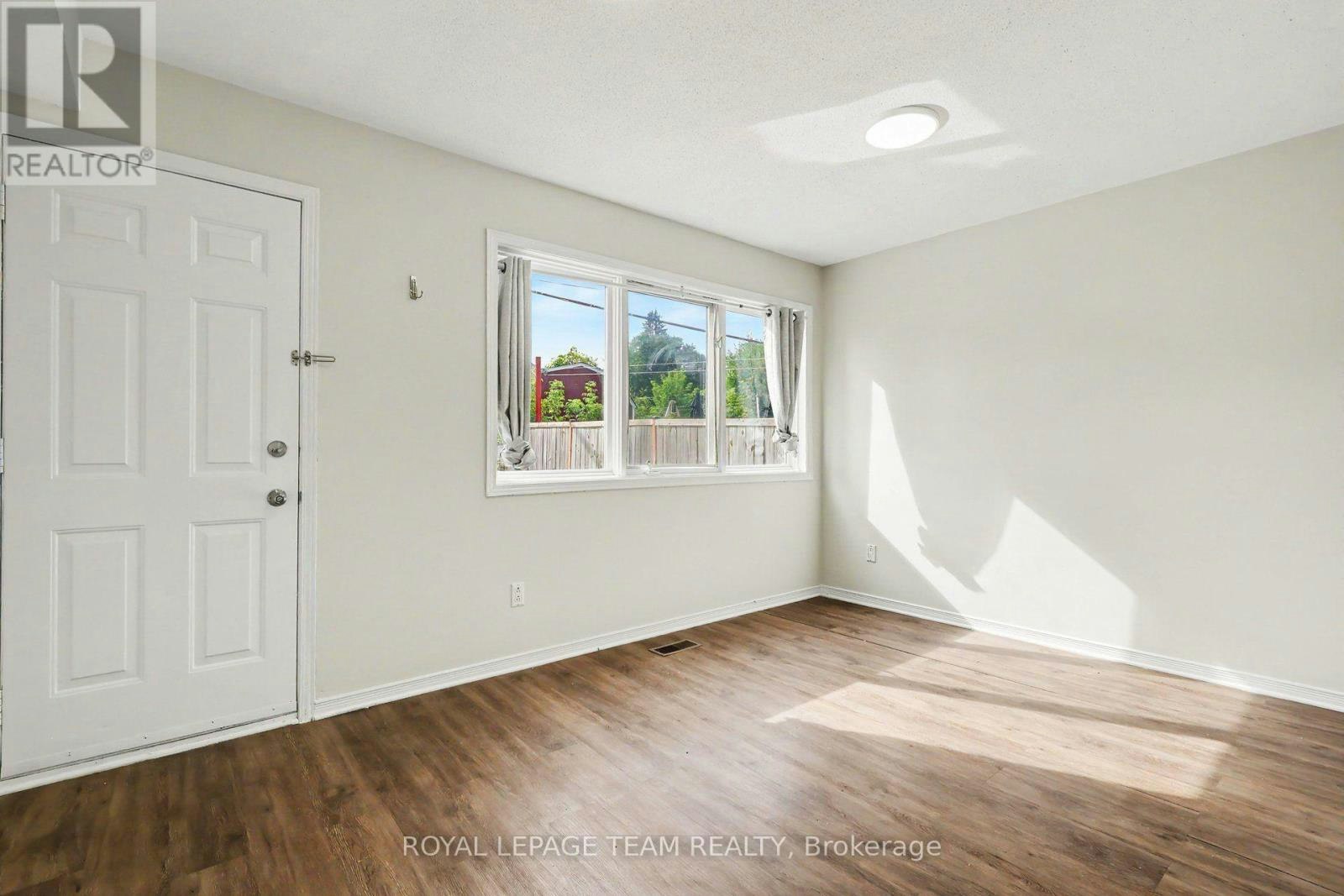 B-1420 Raven Avenue, Ottawa, ON, K1Z 7Y4 - 6