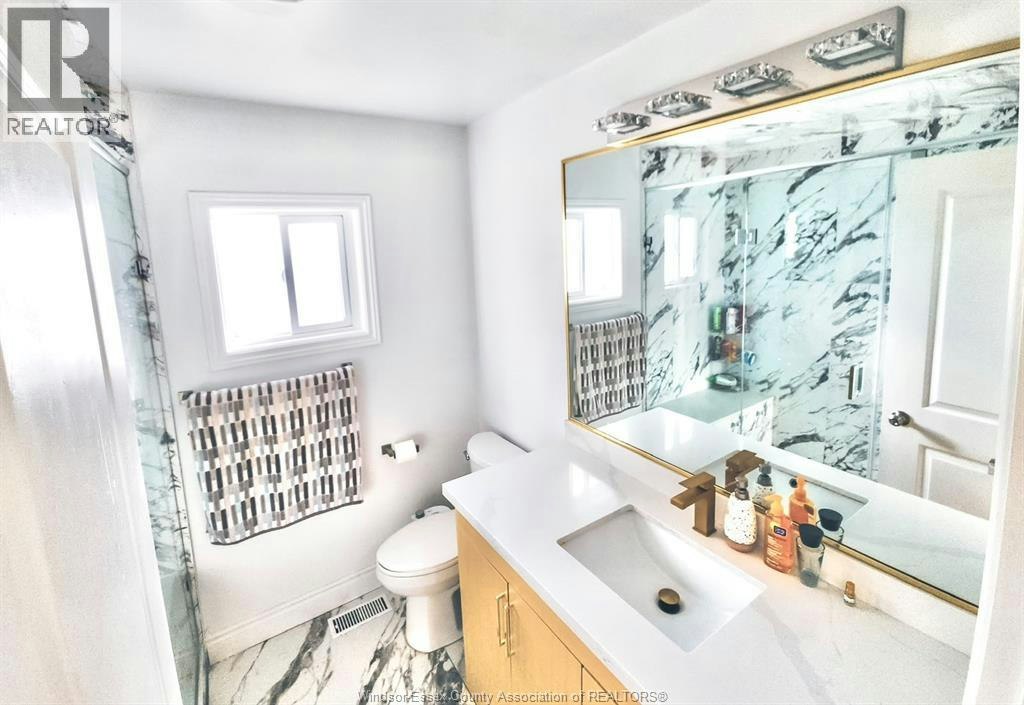 MAIN-684 Talbot Road, Lakeshore, ON, N0R 1K0 - 4