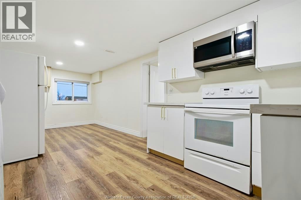 MAIN-684 Talbot Road, Lakeshore, ON, N0R 1K0 - 6