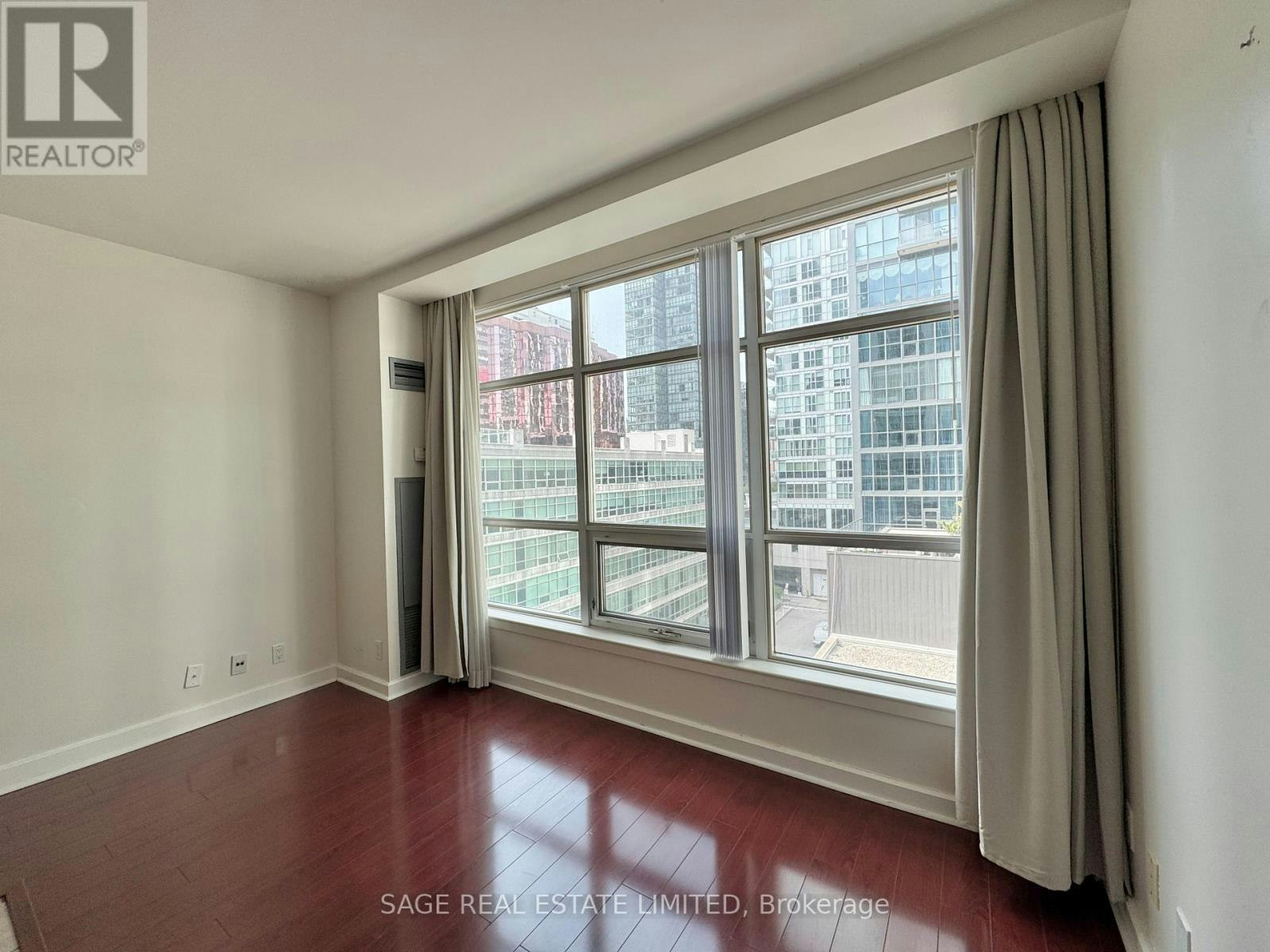 630-36 Blue Jays Way, Toronto, ON, M5V 3T3 - 14