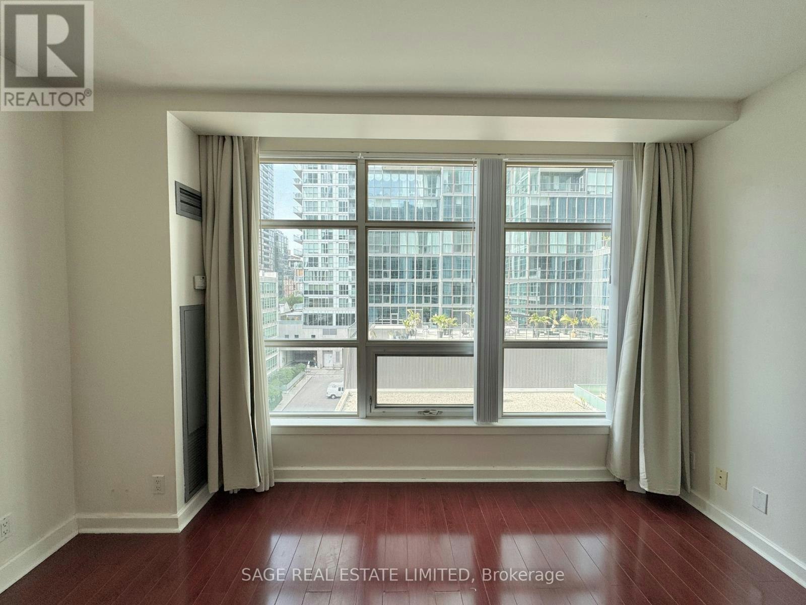 630-36 Blue Jays Way, Toronto, ON, M5V 3T3 - 17