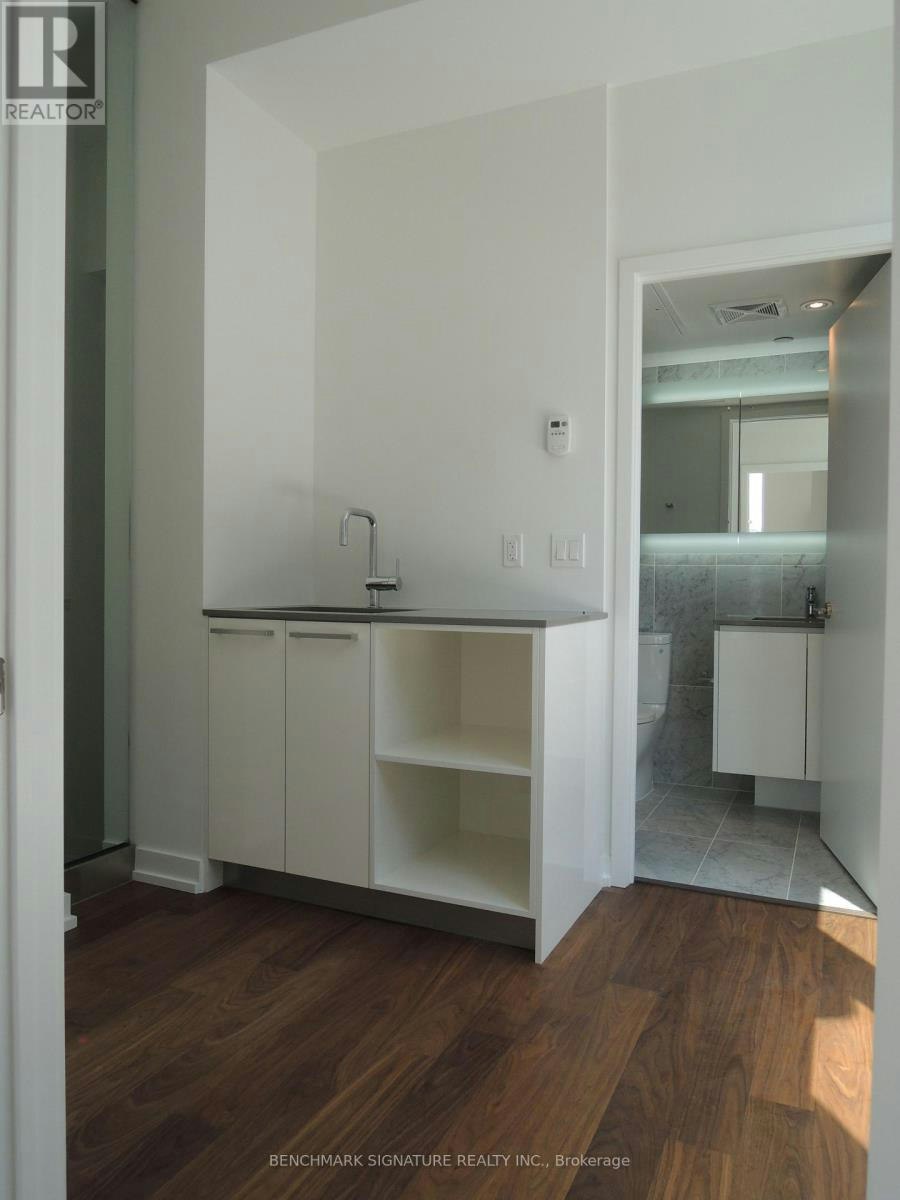TH16-113 Mcmahon Drive, Toronto, ON, M2K 0E3 - 11