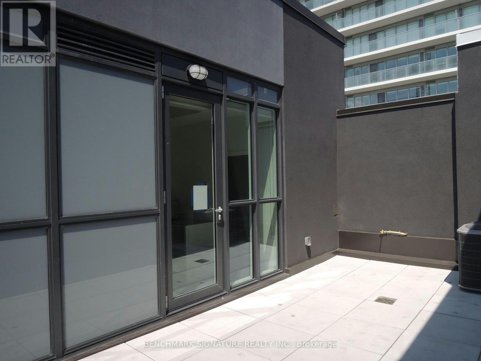 TH16-113 Mcmahon Drive, Toronto, ON, M2K 0E3 - 14