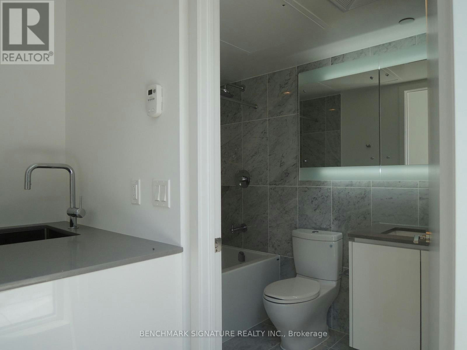 TH16-113 Mcmahon Drive, Toronto, ON, M2K 0E3 - 12