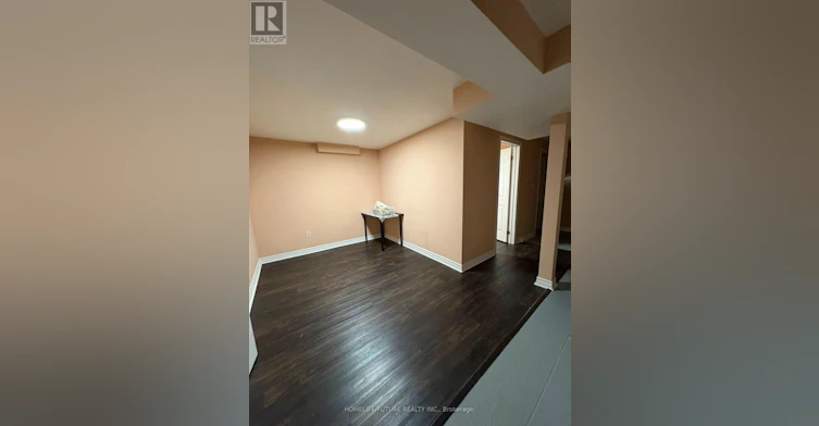 74 Parade Square, Toronto, ON, M1C 3T6 - 10