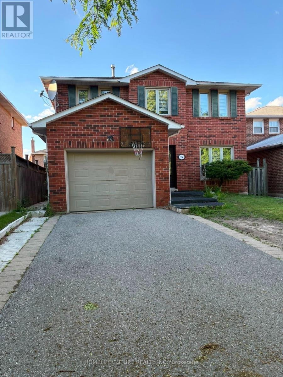 74 Parade Square, Toronto, ON, M1C 3T6