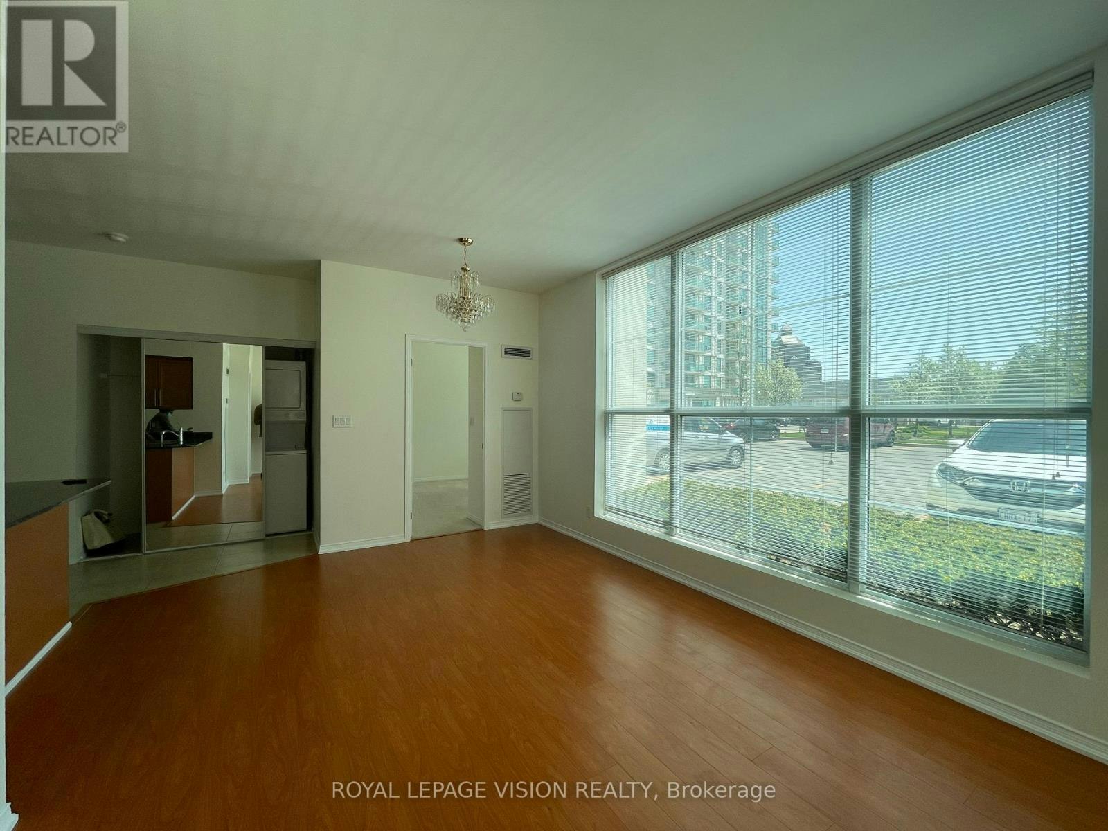 1J-6 Rosebank Drive, Toronto, ON, M1B 0A1 - 6