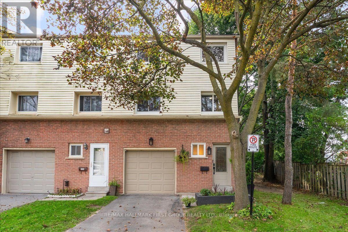 126-1915 Denmar Road, Pickering, ON, L1V 3E1