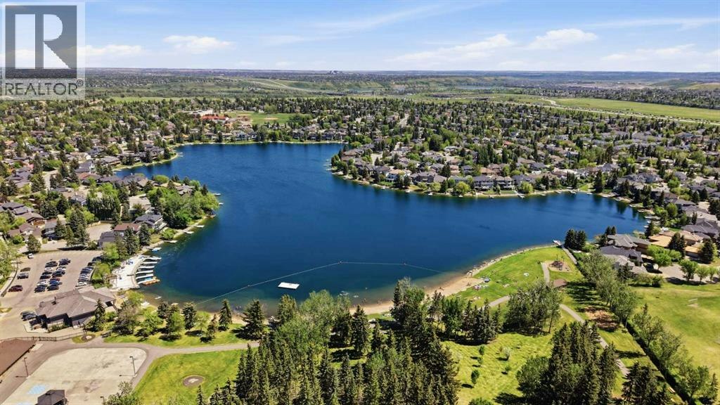 121 Sunbank Way SE, Calgary, AB, T2X 2A5