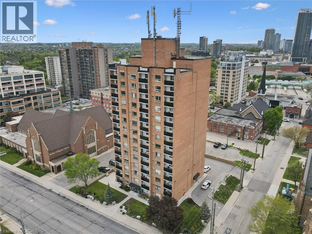 906-64 Benton Street, Kitchener, ON, N2G 4L9