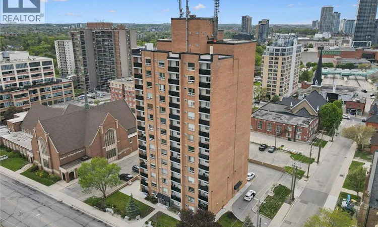 906-64 Benton Street