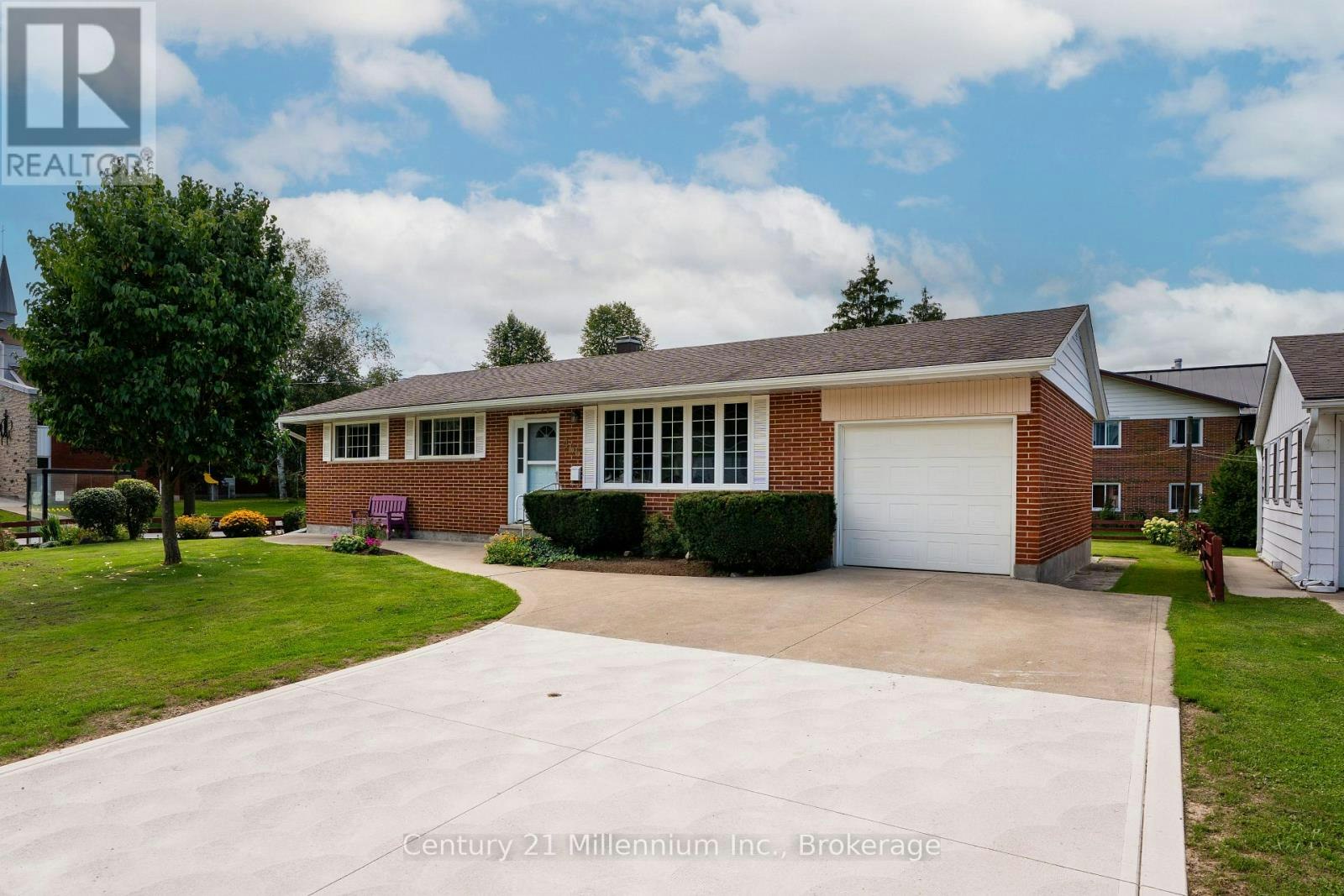 466 7th Avenue E, Owen Sound, ON, N4K 2X4