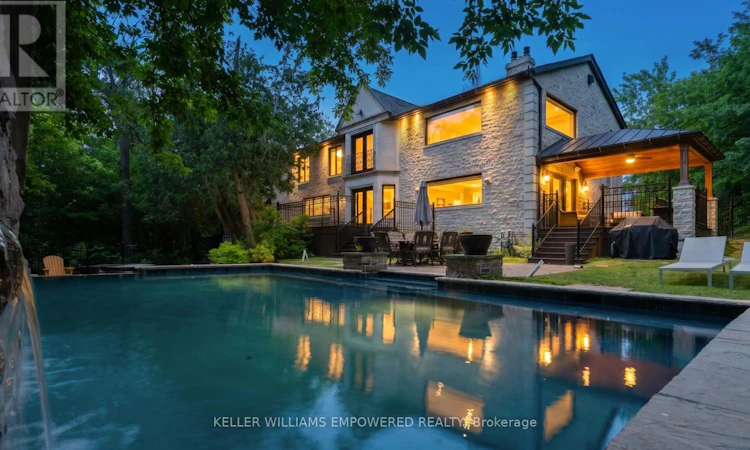 43 Woodland Acres Crescent
