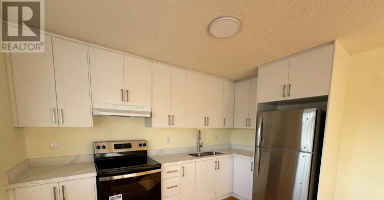 2ND Floor 2 Kingsplate Crescent, Toronto, ON, M9W 6X6