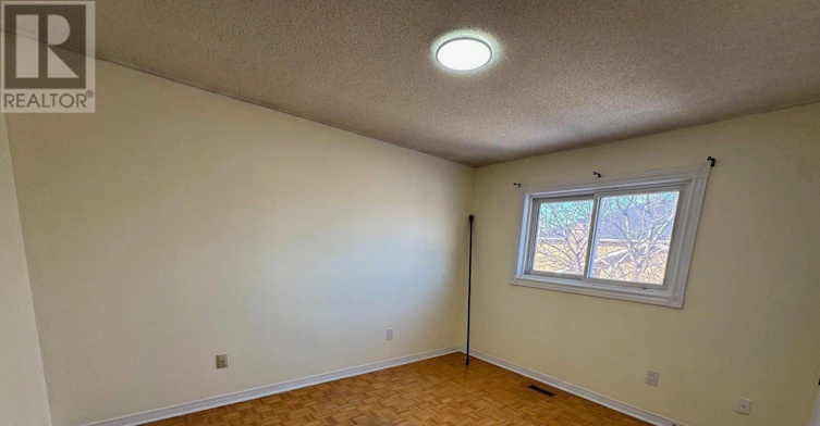 2ND Floor 2 Kingsplate Crescent, Toronto, ON, M9W 6X6 - 5