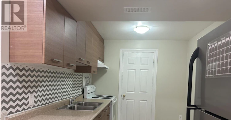 BSMT-93 Jeffcoat Drive, Toronto, ON, M9W 3B9 - 4