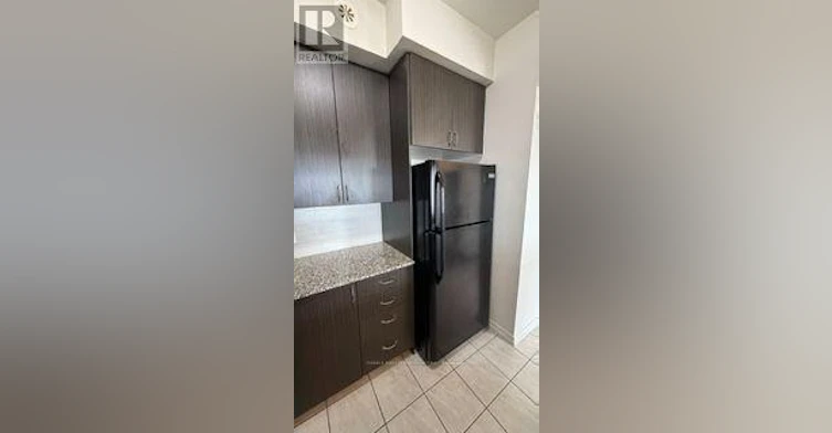 409-50 Sky Harbour Drive, Brampton, ON, L6Y 6B8 - 2