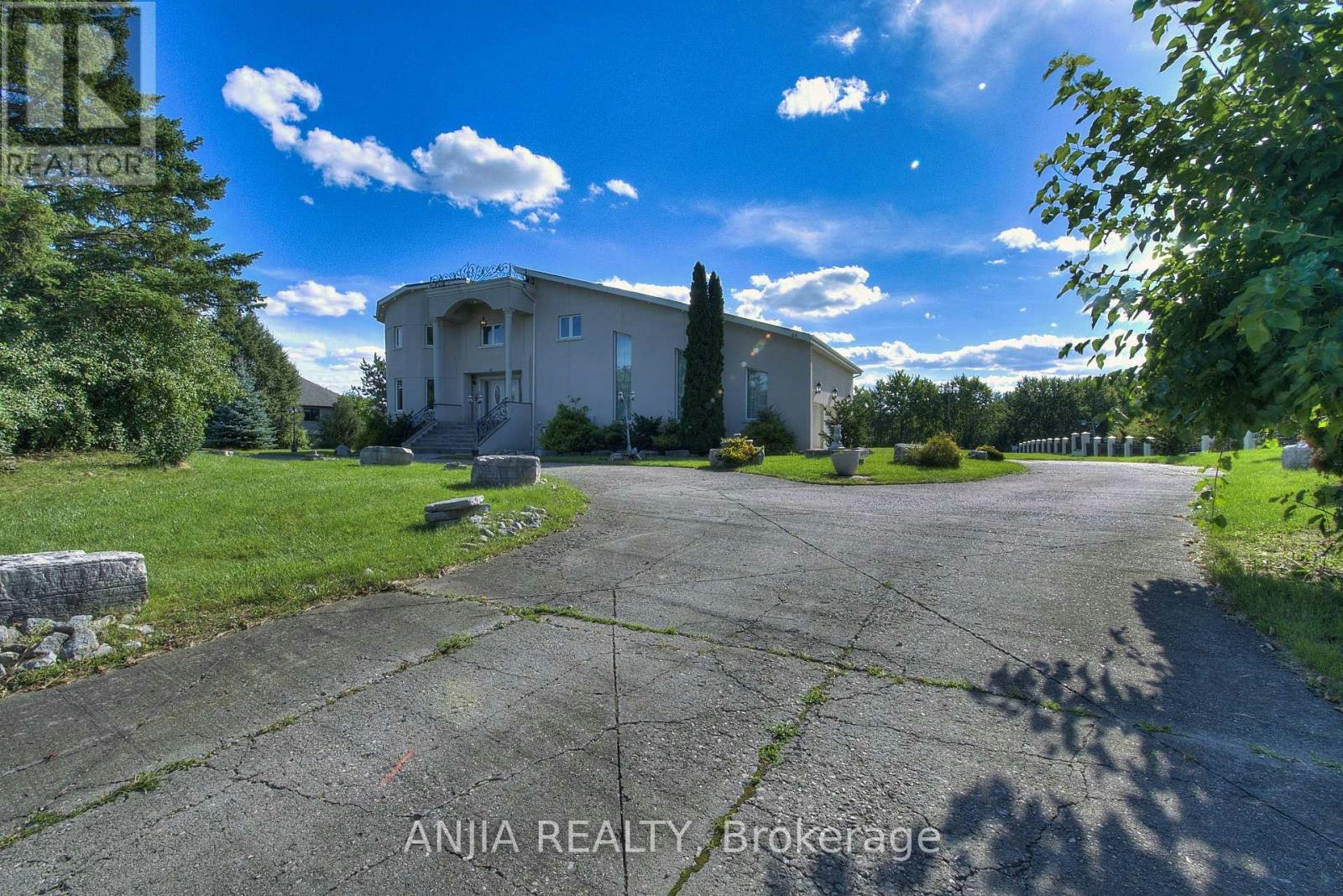 44 Bellini Avenue, Brampton, ON, L6P 0E2 - 44