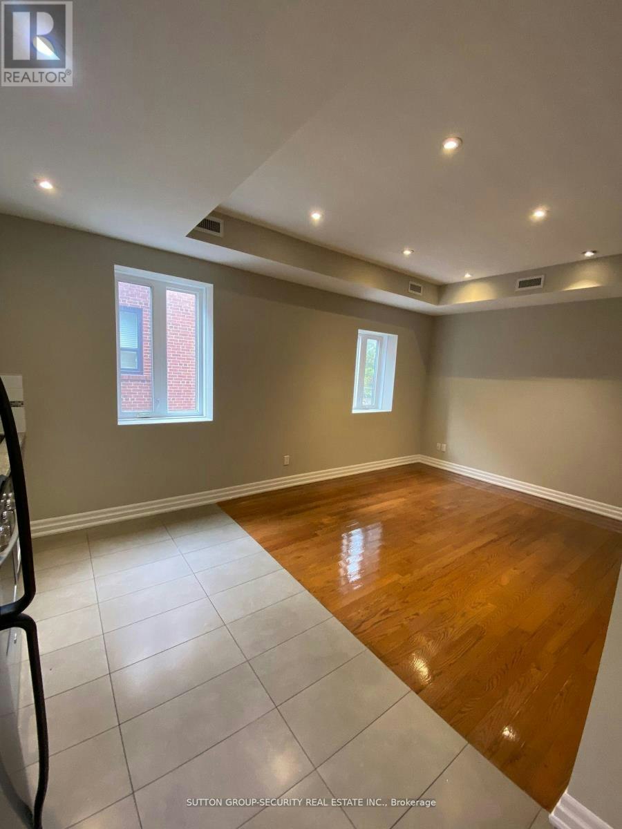 3-48 Station Road, Toronto, ON, M8V 2P9 - 8