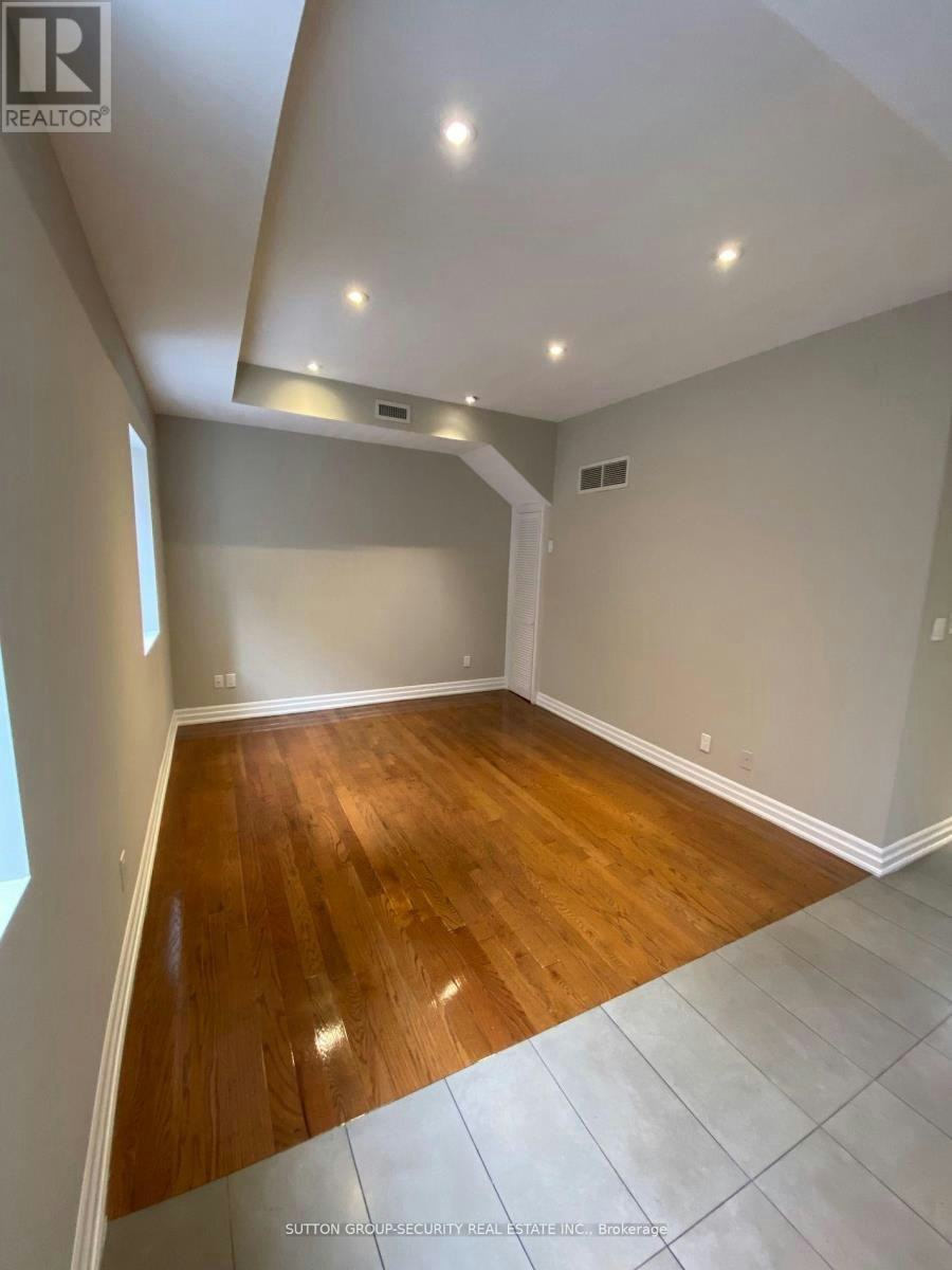3-48 Station Road, Toronto, ON, M8V 2P9 - 9