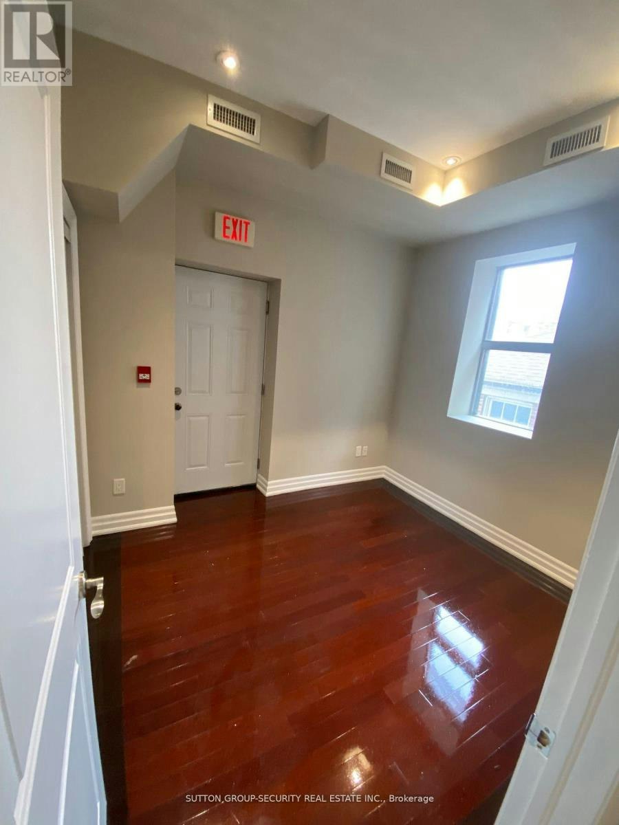 3-48 Station Road, Toronto, ON, M8V 2P9 - 12